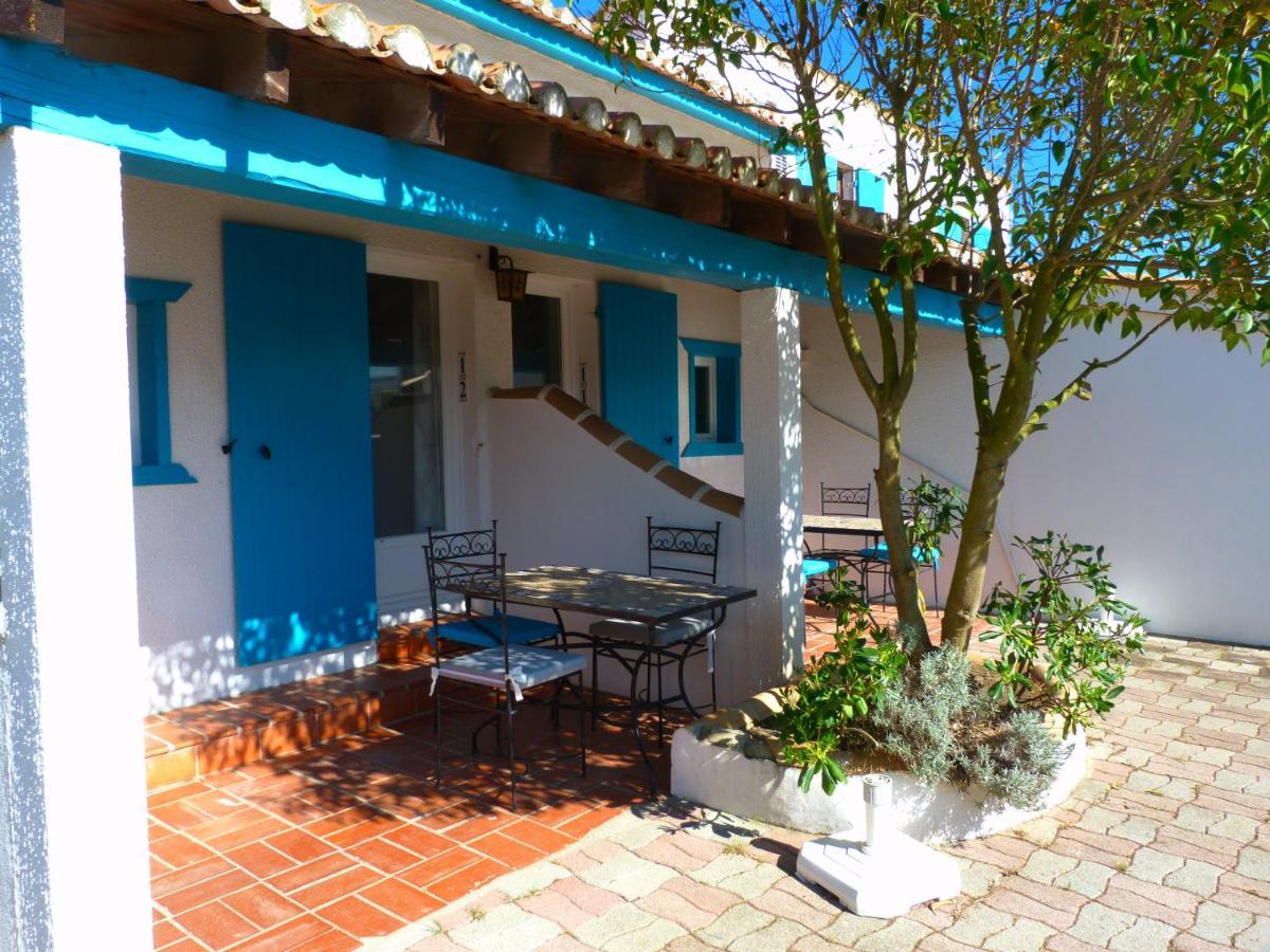 L'Auberge Camarguaise Saintes-Maries-de-La-Mer Exterior foto